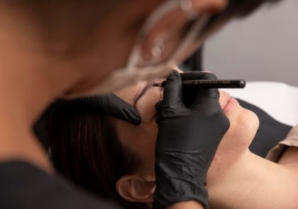 آموزش آنلاین میکروبلیدینگ در تروسا آکادمی